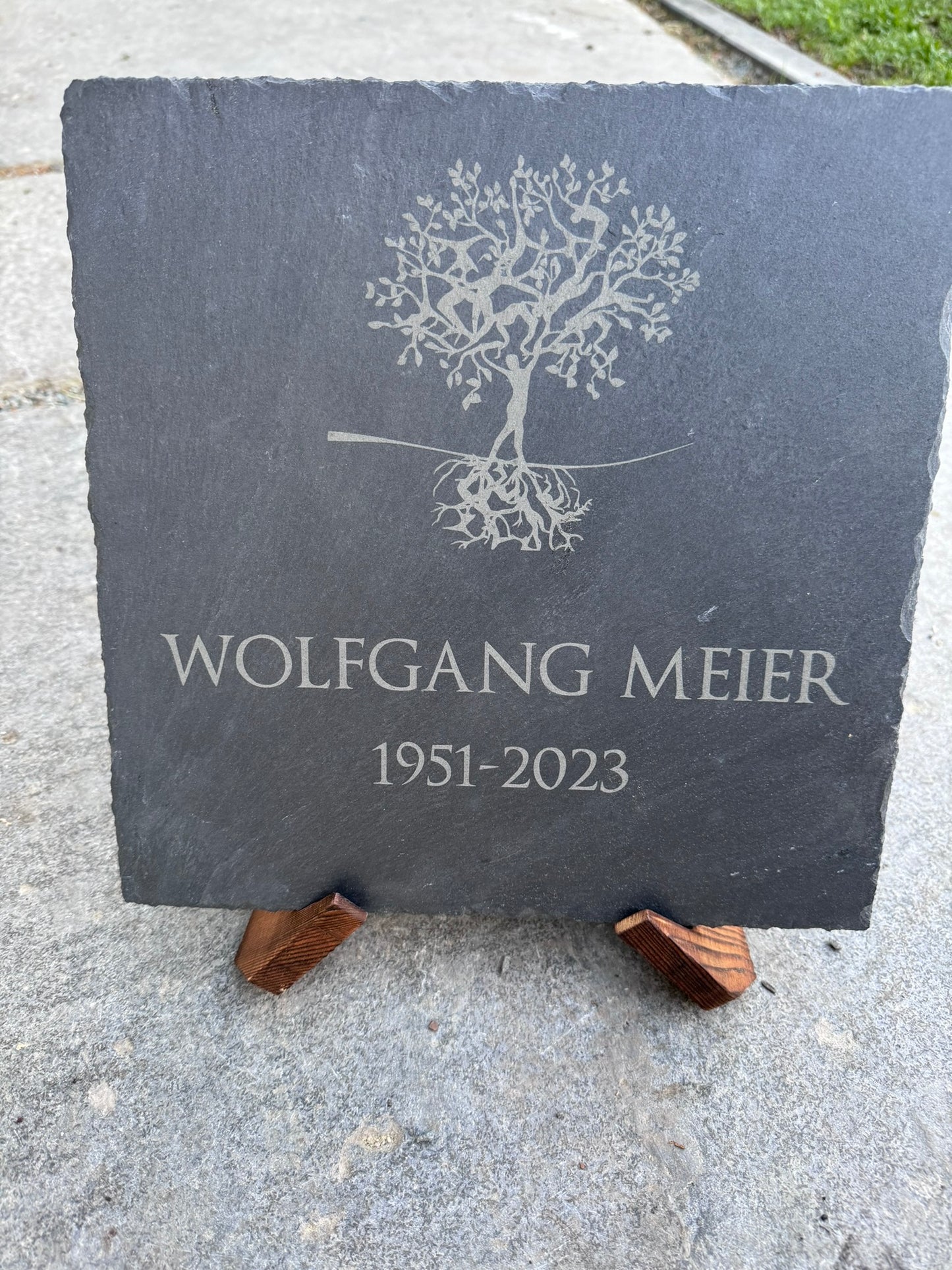 Ständer aus Holz