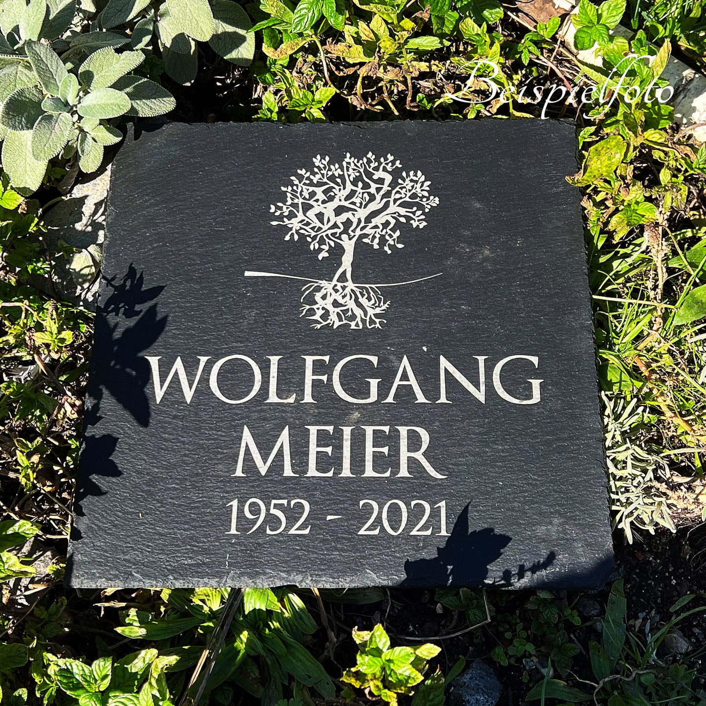 Gedenkstein, Liegeplatte, Schieferplatte für Grab und Urnengrab 025