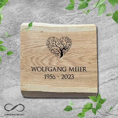 Schriftplatte für Grab und Urnengrab aus Eiche mit Baumkante Gedenktafel 026