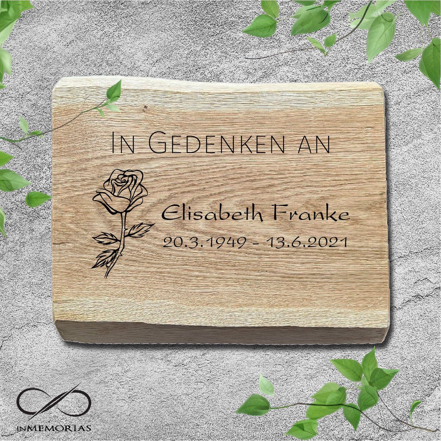 Schriftplatte für Grab und Urnengrab aus Eiche mit Baumkante Gedenktafel 057