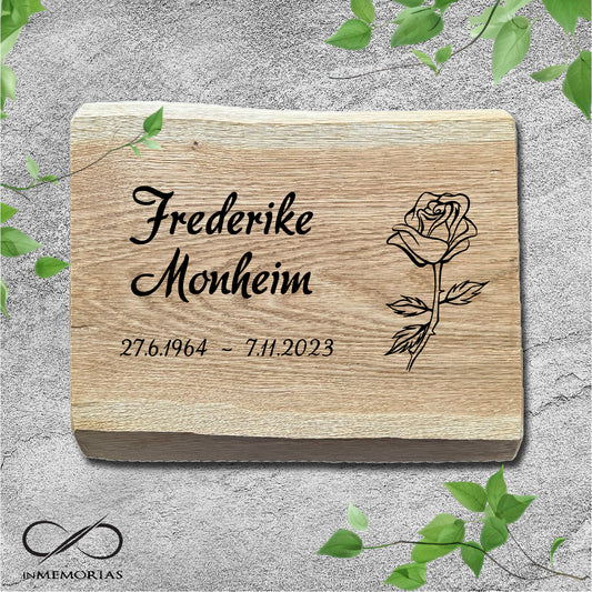 Schriftplatte für Grab und Urnengrab aus Eiche mit Baumkante Gedenktafel 062